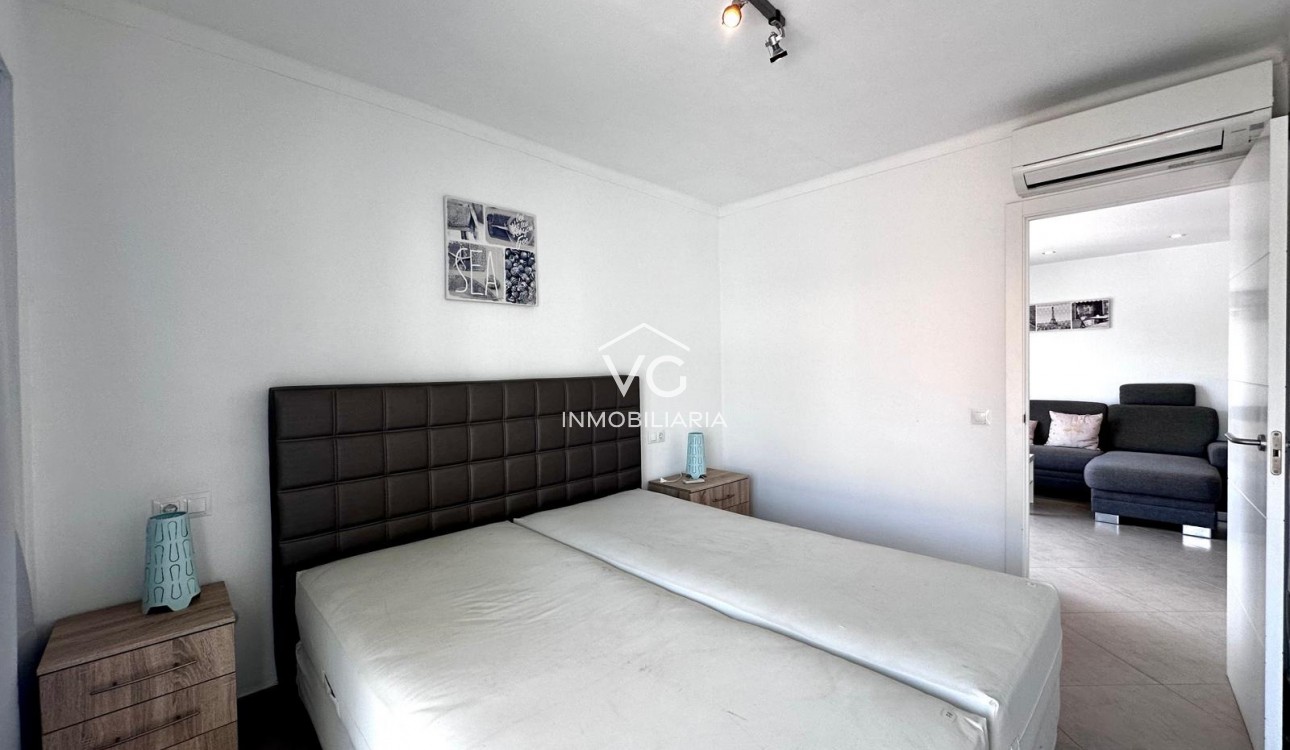 Sale - Apartment / flat - Cala Millor